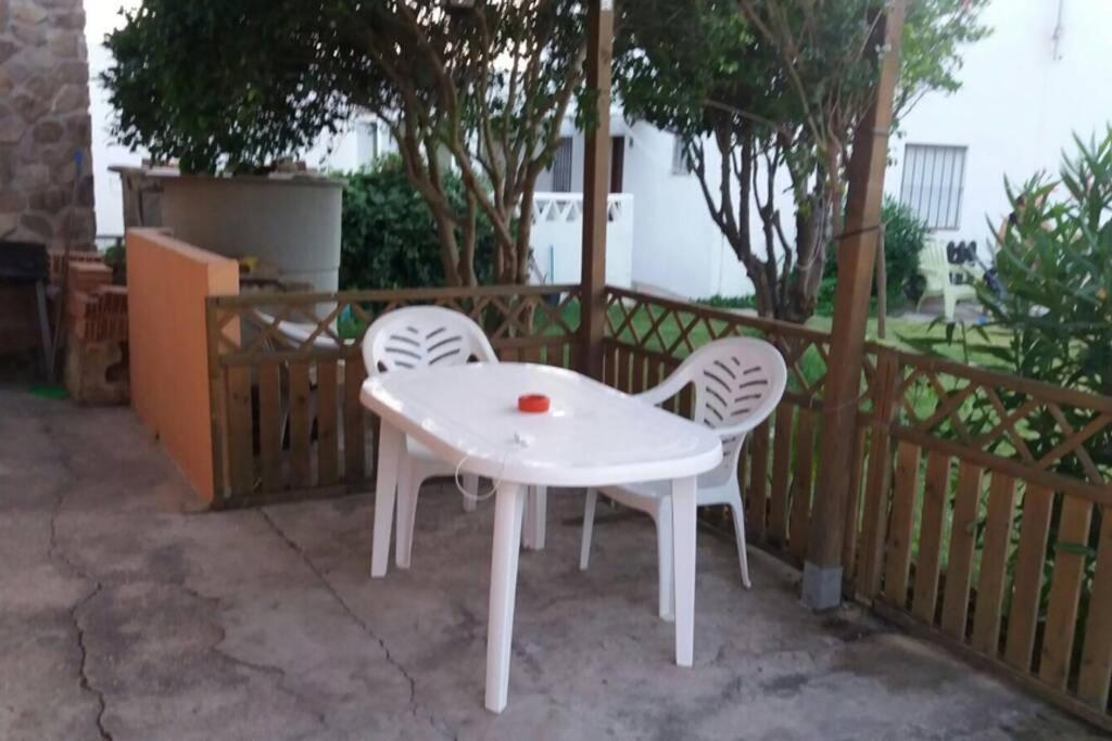 Apartamento Antonia Muy Cerca De La Playa Bolonia Exterior foto